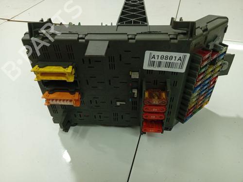 Used Fuse box Fuse box RENAULT LAGUNA I (B56_, 556_) 2.0 (B56C/H/N) (113 hp) 33565425 33565425