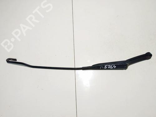 front-windshield-wiper-arm-audi-a4-b5-8d2-1994-1995-1996-1997-1998-1999-2000-2001-33108081 main image