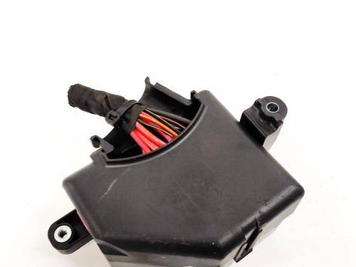 Fuse box VW PASSAT B6 (3C2) 2.0 TDI | BP32935959E1 - Image 2