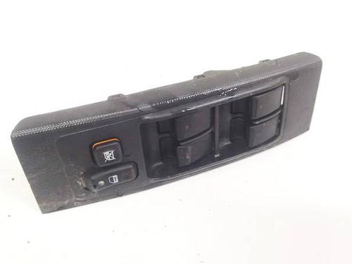 Used Switch TOYOTA COROLLA Verso (ZER_, ZZE12_, R1_) 2.2 D-4D (AUR10_, AUR10R) (177 hp) 32626229