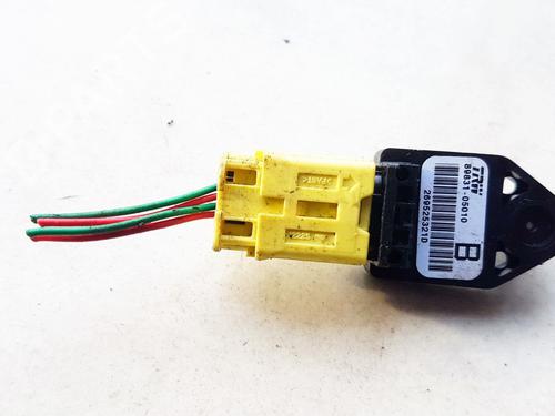 Used Electronic module Electronic module TOYOTA COROLLA Verso (ZER_, ZZE12_, R1_) 2.2 D-4D (AUR10_, AUR10R) (177 hp) 33530372 33530372