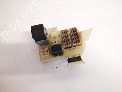 fuse-box-mitsubishi-space-star-mpv-dg_a-1998-1999-2000-2001-2002-2003-2004-32963238 main image