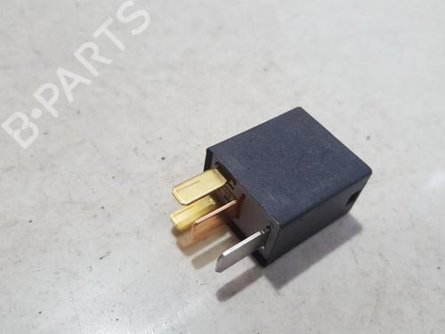 other-toyota-corolla-verso-_e12_-2001-2002-2003-2004-2005-2006-2007-33509351 main image