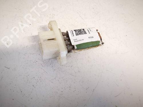 Used Heater resistor Heater resistor PORSCHE CAYENNE (9PA) S 4.5 (340 hp) 35157393 35157393