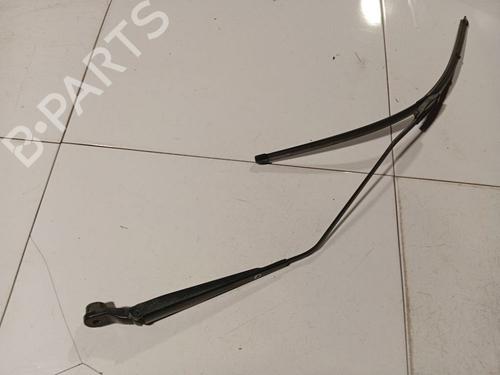 front-windshield-wiper-arm-renault-scenic-iii-jz01_-2008-2009-2010-2011-2012-2013-2014-2015-2016-32545660 main image