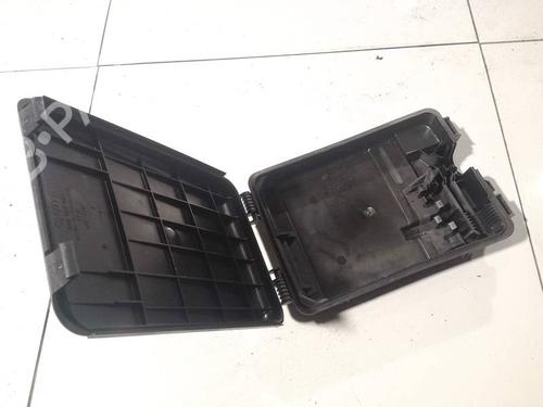 Used Fuse box Fuse box AUDI A6 C5 (4B2, 4B4) 2.5 TDI quattro (180 hp) 33749753 33749753