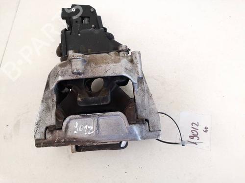 Used Engine mount Engine mount VW TOURAN (1T3) 1.6 TDI (105 hp) 32939882 32939882