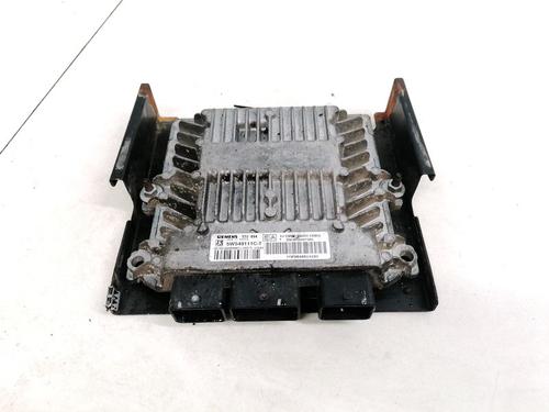 Used Engine control unit (ECU) Engine control unit (ECU) CITROËN C2 (JM_) 1.4 HDi (68 hp) 33087083 33087083