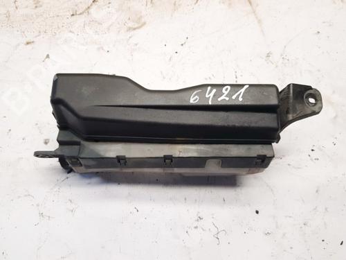 Used Fuse box Fuse box TOYOTA COROLLA Verso (ZER_, ZZE12_, R1_) 2.0 D-4D (CUR10_, CUR10R) (116 hp) 33090027 33090027