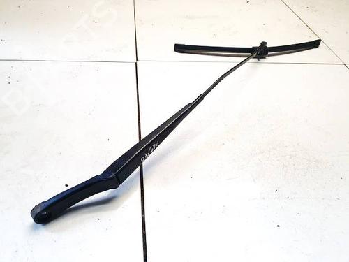Used Front windshield wiper arm Front windshield wiper arm AUDI A3 (8P1) 2.0 TDI 16V (140 hp) 33971887 33971887