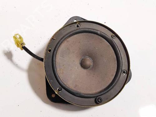 speaker-subaru-forester-sf_-1997-1998-1999-2000-2001-2002-32585431 main image