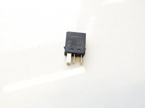 Used Electronic sensor Electronic sensor VOLVO V40 Estate (645) 1.6 (105 hp) 33062079 33062079
