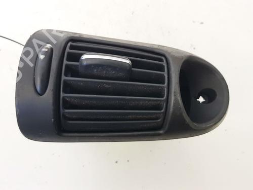 air-vent-mercedes-benz-vaneo-414-2002-2003-2004-2005-32878799 main image