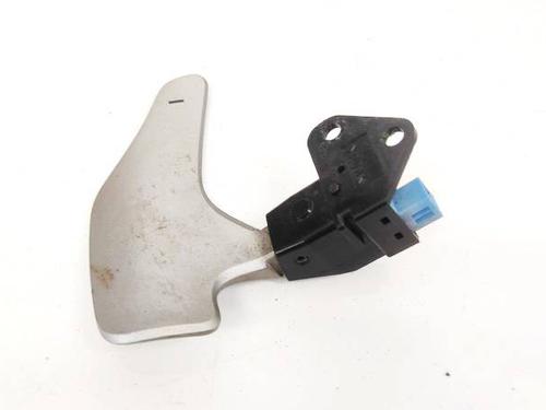 Used Steering wheel controls Steering wheel controls 35233902 35233902