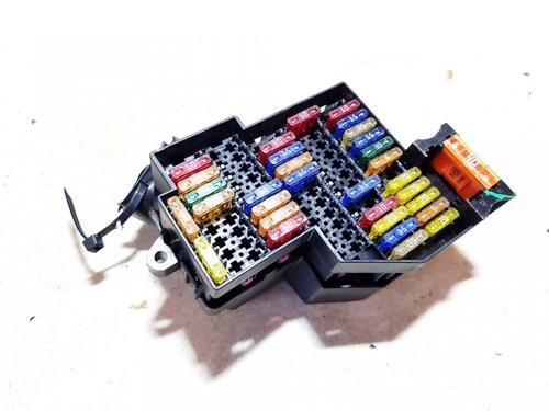 Used Fuse box Fuse box VW TOUAREG (7LA, 7L6, 7L7) 2.5 R5 TDI (174 hp) 33065576 33065576