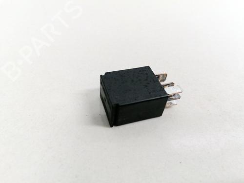 Used Electronic sensor Electronic sensor FORD FOCUS I (DAW, DBW) 1.8 Turbo DI / TDDi (90 hp) 33085316 33085316