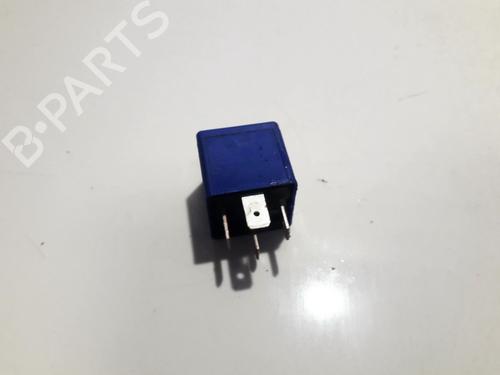 Used Electronic sensor Electronic sensor OPEL ASTRA G Hatchback (T98) 2.0 DTI 16V (F08, F48) (101 hp) 33522844 33522844