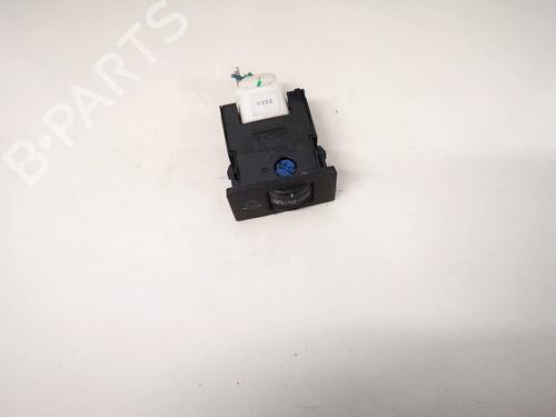 switch-toyota-corolla-verso-_e12_-2001-2002-2003-2004-2005-2006-2007-35529868 main image