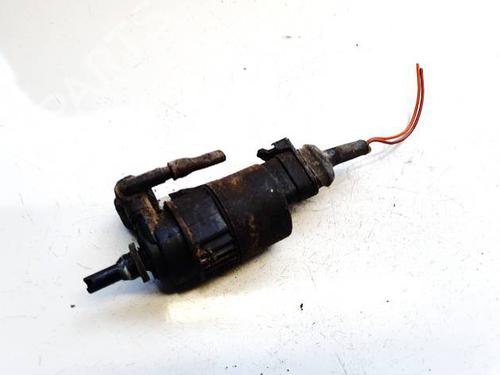 Used Washer pump Washer pump VW PASSAT B7 (362) 1.6 TDI (105 hp) 34879491 34879491