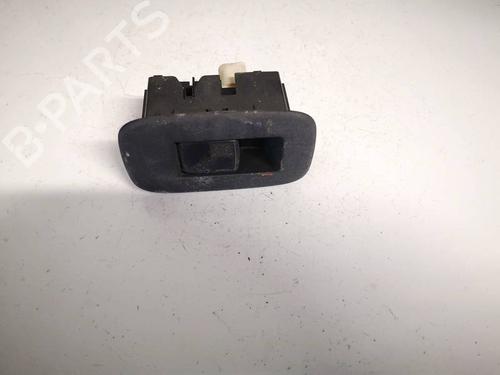 Used Switch Switch TOYOTA AURIS (_E15_) 2.0 D-4D (ADE150_, ADE150R) (126 hp) 32553139 32553139