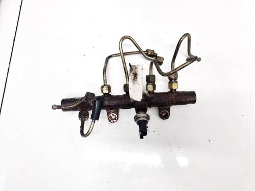 Used Injection rail Injection rail 35372672 35372672