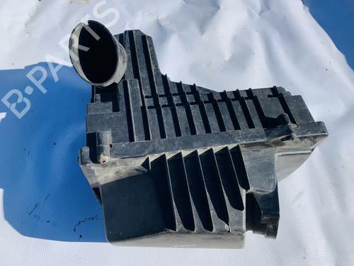 Used Air filter box Air filter box PEUGEOT 407 (6D_) 2.0 (6DRFNB, 6DRFNE) (136 hp) 35532122 35532122