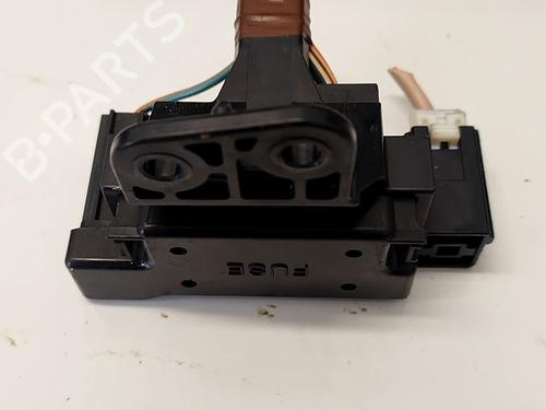 Used Fuse box Fuse box TOYOTA AVENSIS (_T25_) 2.0 D-4D (CDT250_, CDT250R) (116 hp) 34269388 34269388