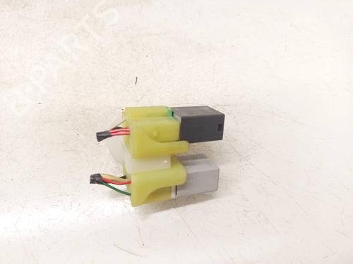 Used Fuse box Fuse box TOYOTA AVENSIS (_T25_) 2.0 D-4D (CDT250_, CDT250R) (116 hp) 34388128 34388128