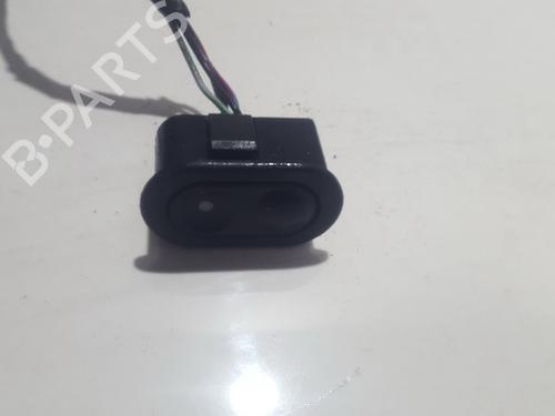 Used Switch Switch OPEL CORSA B (S93) 1.2 i (F08, F68, M68) (45 hp) 33513155 33513155