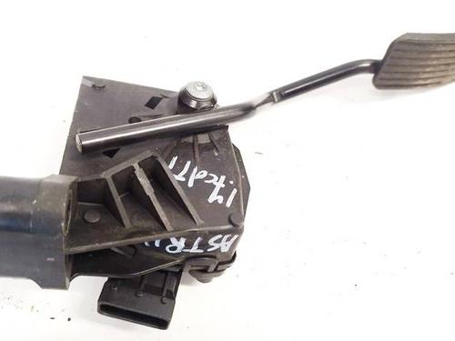 Used Pedal Pedal 34786000 34786000