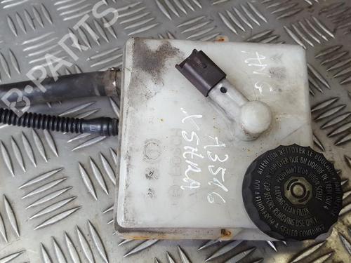 Used Brake fluid reservoir Brake fluid reservoir 35682523 35682523