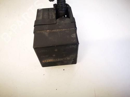 Used Fuse box Fuse box FORD FIESTA V (JH_, JD_) 1.25 16V (75 hp) 33487923 33487923