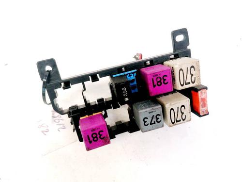 Used Fuse box AUDI A6 C6 (4F2) 2.7 TDI (180 hp) 32925601