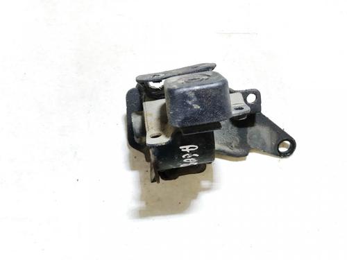 Used Engine mount Engine mount TOYOTA COROLLA Verso (_E12_) 2.0 D-4D (CDE120_, CDE120R) (90 hp) 33061889 33061889