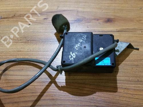 Used Electronic module Electronic module MAZDA 626 IV Hatchback (GE) 1.8 (GE8P) (90 hp) 33522820 33522820