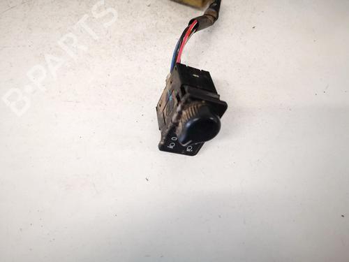 switch-subaru-forester-sf_-1997-1998-1999-2000-2001-2002-35445040 main image