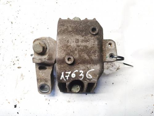 Used Engine mount Engine mount VW GOLF IV (1J1) 1.9 TDI (101 hp) 32890046 32890046