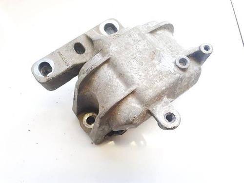 Used Engine mount Engine mount SKODA SUPERB II (3T4) 1.8 TSI (160 hp) 32568371 32568371