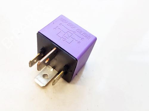 Used Electronic sensor Electronic sensor RENAULT ESPACE III (JE0_) 2.0 (JE0A) (114 hp) 33105928 33105928