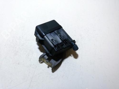 Fuse box TOYOTA AURIS (_E15_) 2.0 D-4D (ADE150_, ADE150R) | BP33515573E1 - Image 2