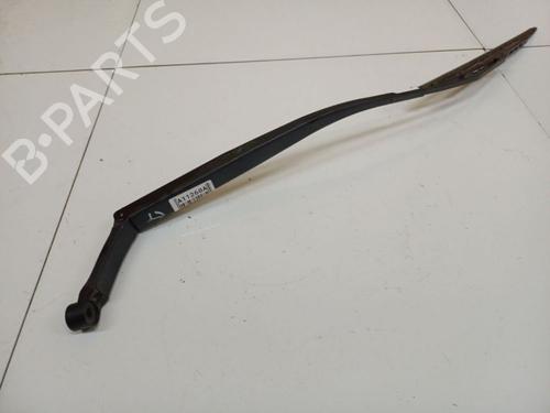 Used Rear windshield wiper arm Rear windshield wiper arm 34771875 34771875