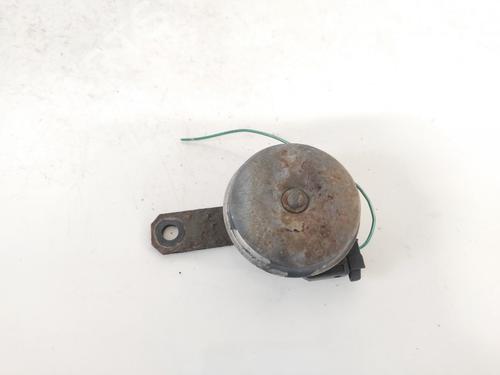 horn-toyota-previa-ii-_r3_-2000-2001-2002-2003-2004-2005-2006-35566415 main image