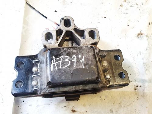 Used Engine mount Engine mount VW PASSAT B6 (3C2) 2.0 TDI (140 hp) 32904547 32904547