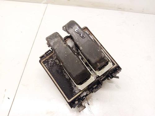 Used Fuse box Fuse box 38576530 38576530