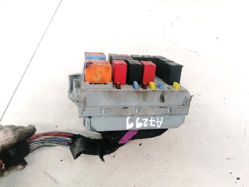 Fuse box ALFA ROMEO GT (937_) 1.9 JTD (937CXN1B) | BP32884383E1 - Image 2