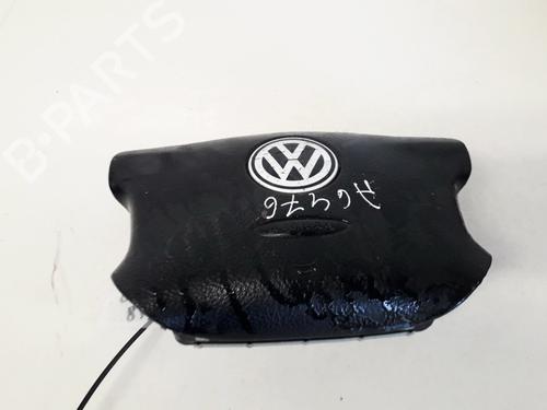Used Driver airbag Driver airbag VW GOLF IV (1J1) 1.6 (100 hp) 33074470 33074470