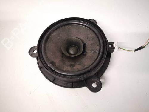 Used Speaker DACIA LOGAN II TCe 90 (L8MA, L8M1, L8AC) (90 hp) 32537213