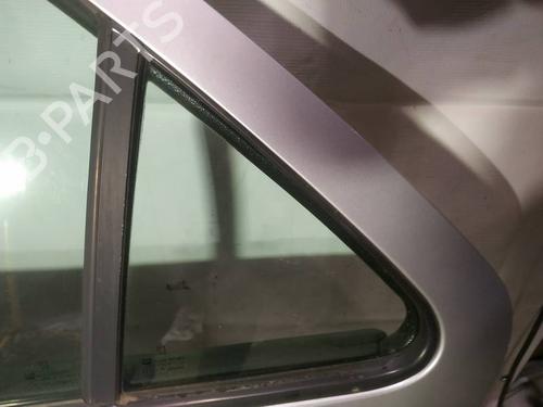 Panel rude bagtil venstre Panel rude bagtil venstre 35153312 35153312