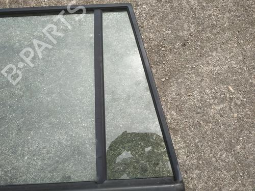 Panel rude bagtil venstre Panel rude bagtil venstre 35408742 35408742