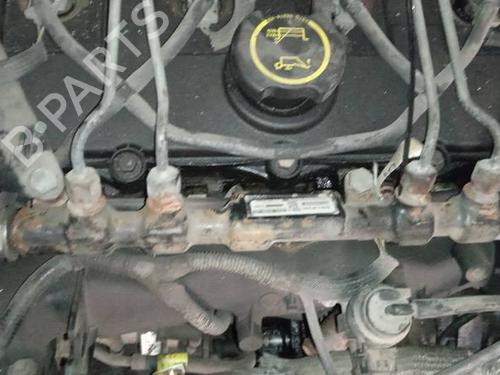 Used Injection rail Injection rail 35201378 35201378